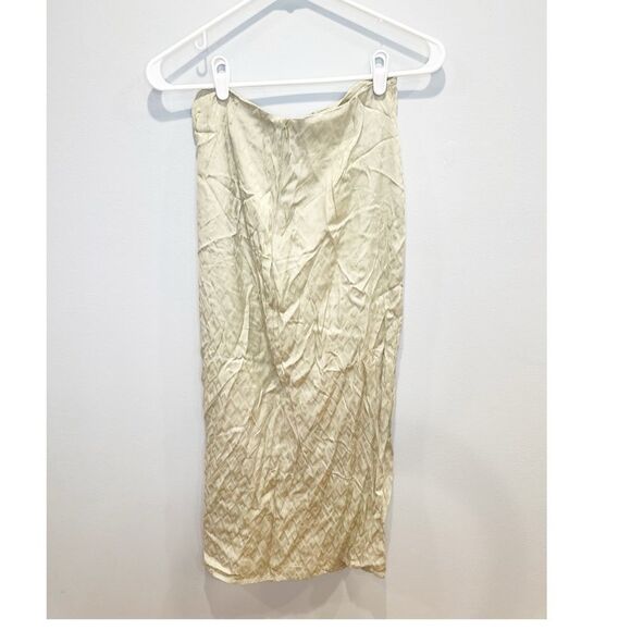 Lulus sage green knot front satin midi skirt - Picture 3 of 4